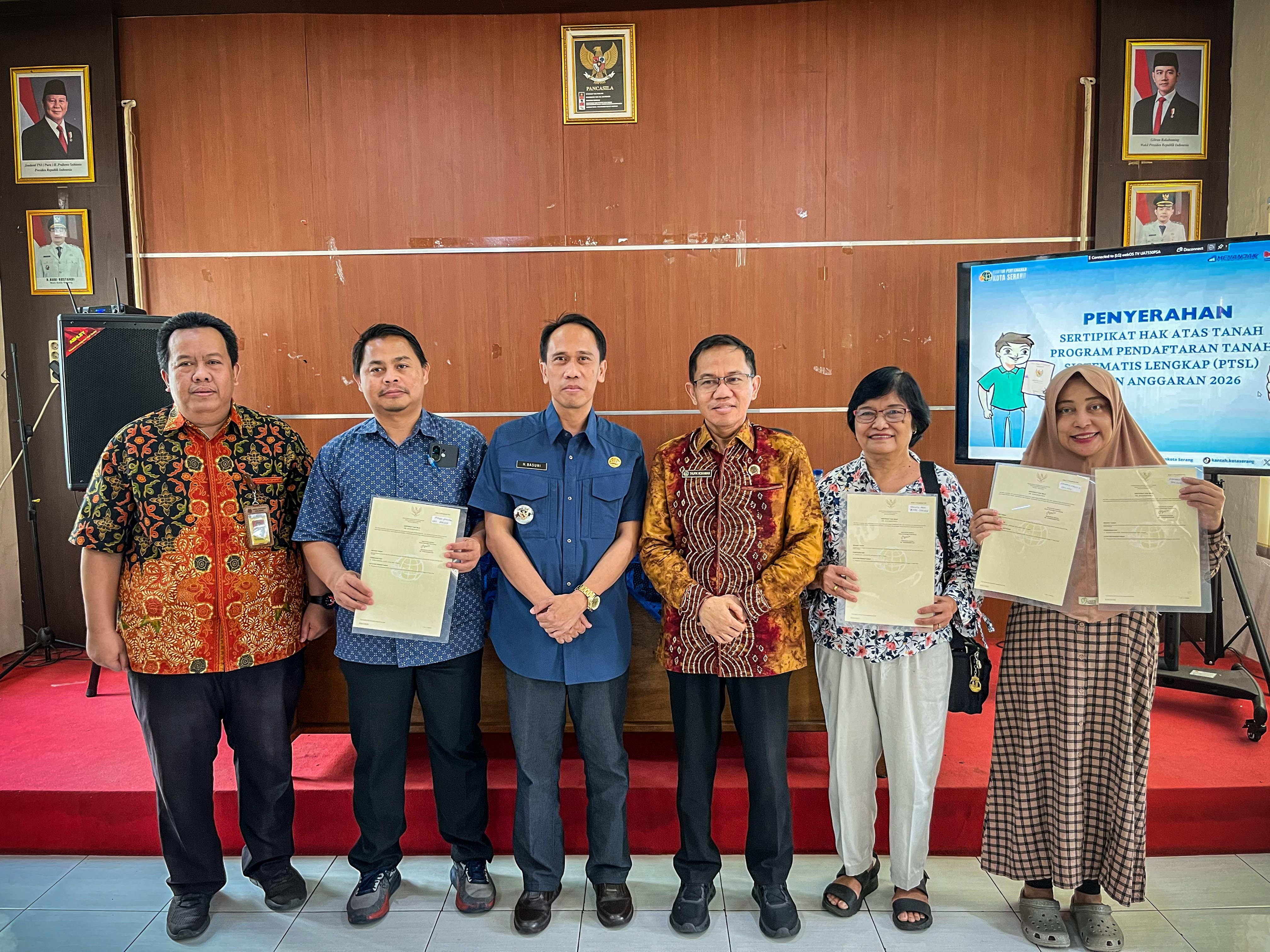 PENYERAHAN SERTIFIKAT HAK ATAS TANAH (PTSL) TAHUN ANGGARAN 2026 - JUMAT 24 APRIL 2026