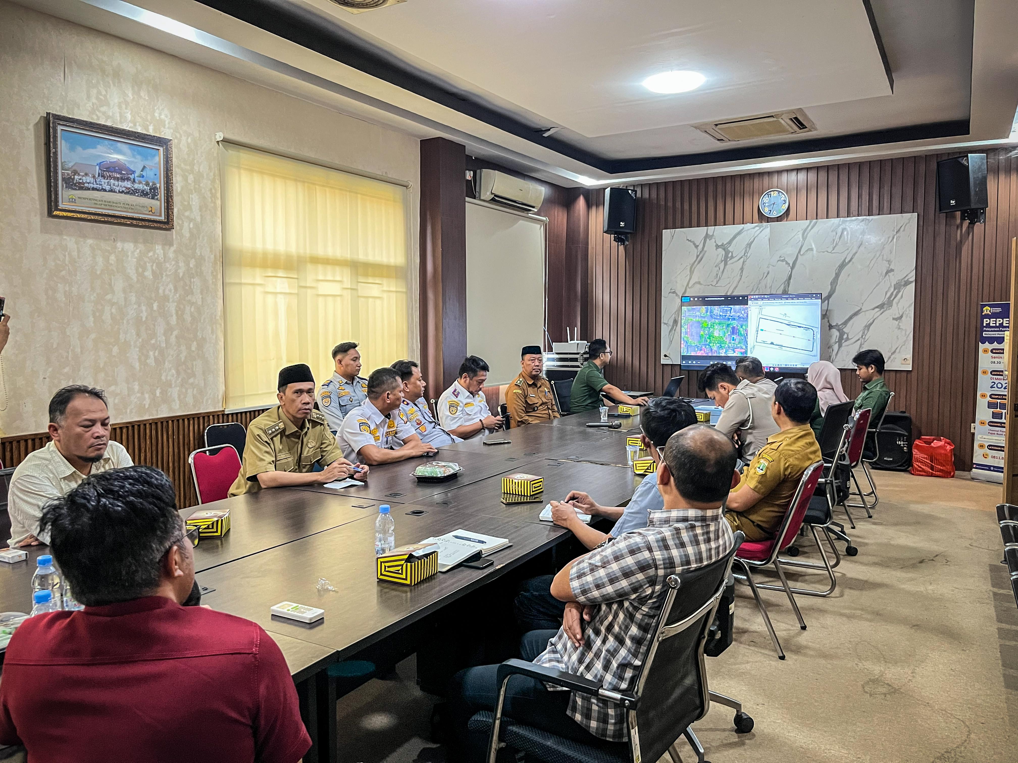 RAPAT PEMBAHASAN REKAYASA LALU LINTAS TERKAIT PEKERJAAN PENATAAN ALUN-ALUN SERANG - RABU, 24 JUNI 2026