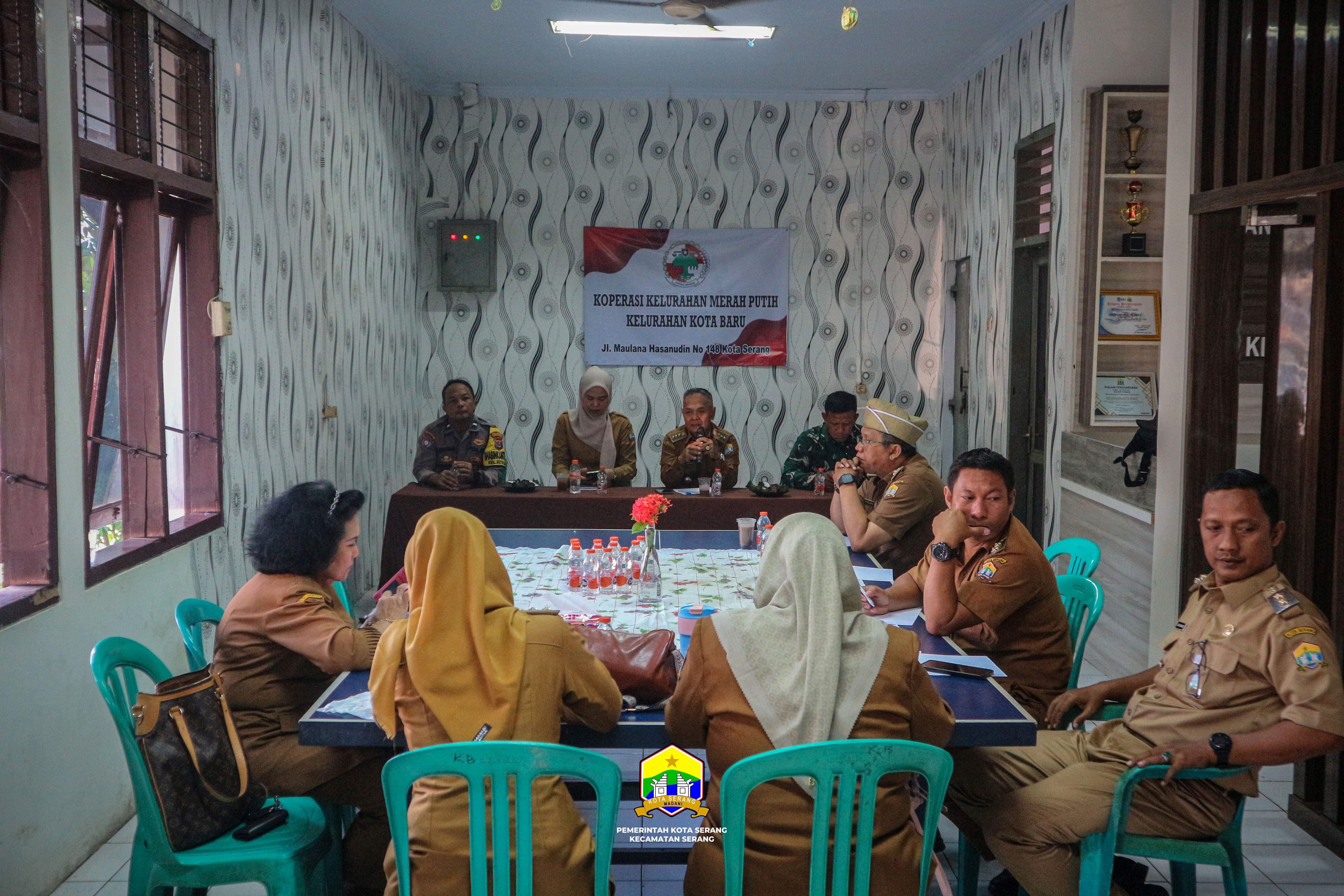 BRIEFING MINGGUAN DI KELURAHAN KOTA BARU - SELASA, 29 JULI 2025