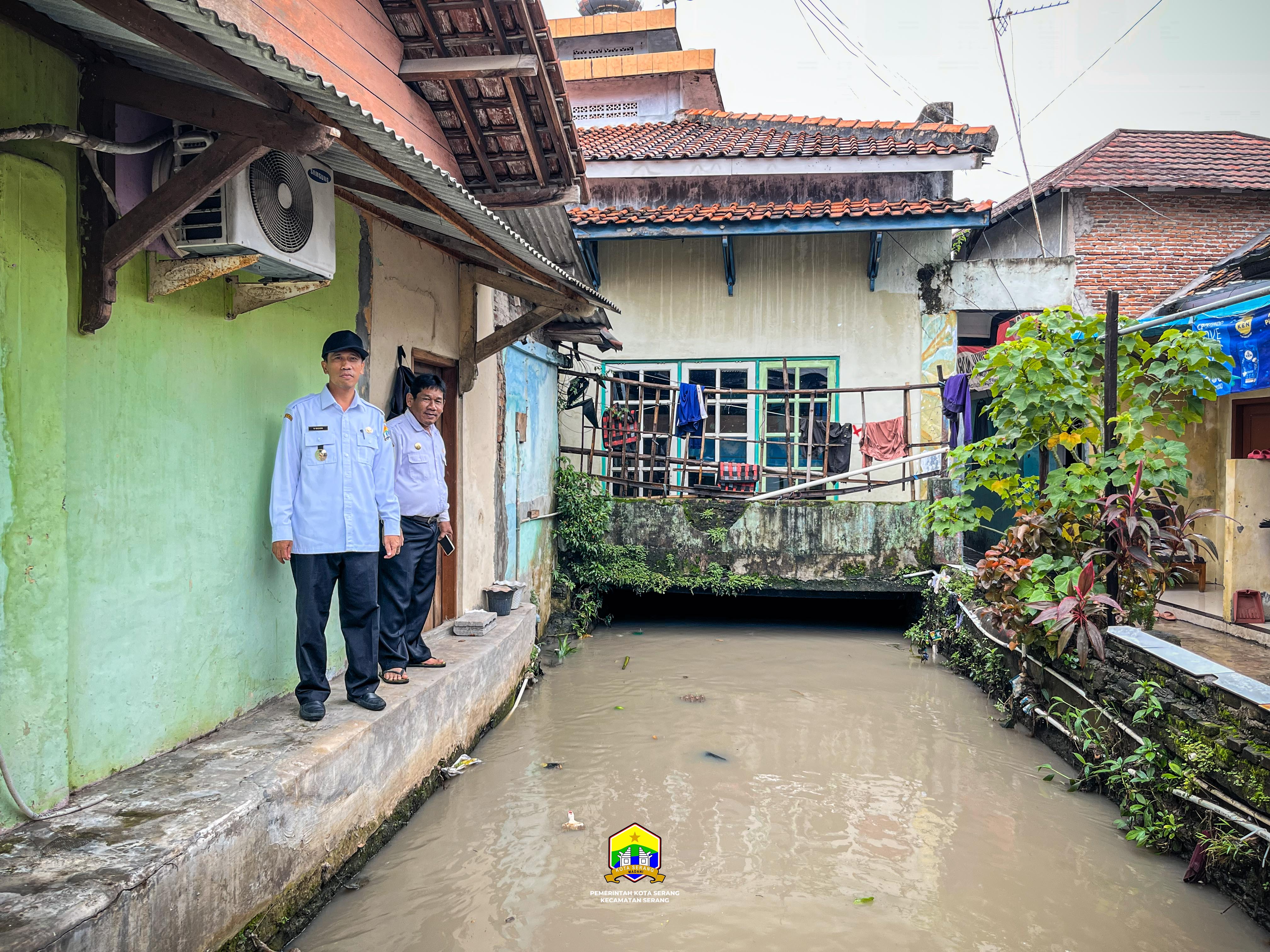 MONITORING  CEK LOKASI BANGUNAN DI SEPANJANGSEPADAN SUNGAI KELURAHAN CIMUNCANG YANG AKAN DINORMALISASI – RABU, 21 JANUARI 2026