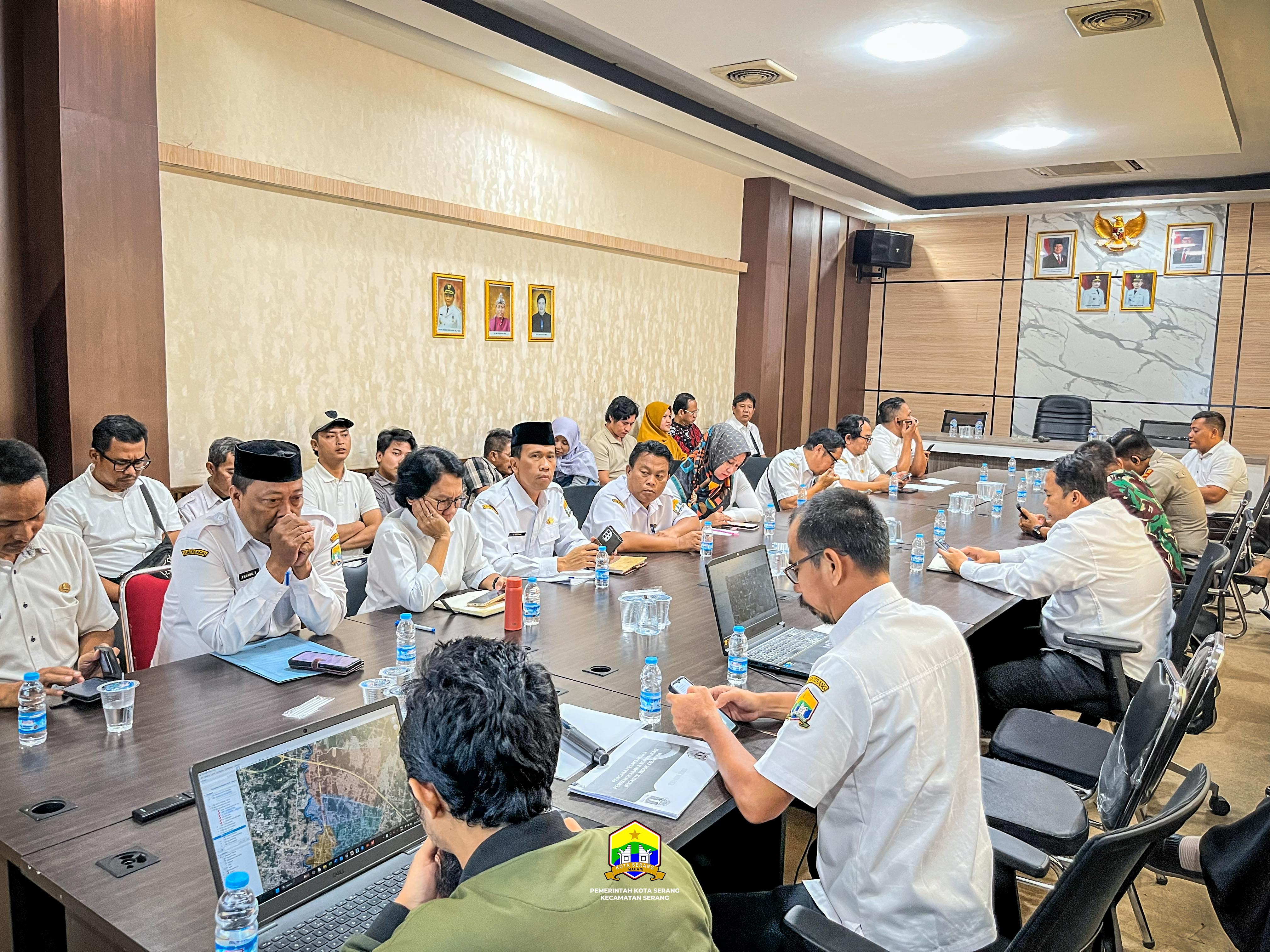 RAPAT PERSIAPAN NORMALISASI BANGUNAN DI SEPANJANGSEPADAN SUNGAI KECAMATAN SERANG – RABU, 21 JANUARI 2026