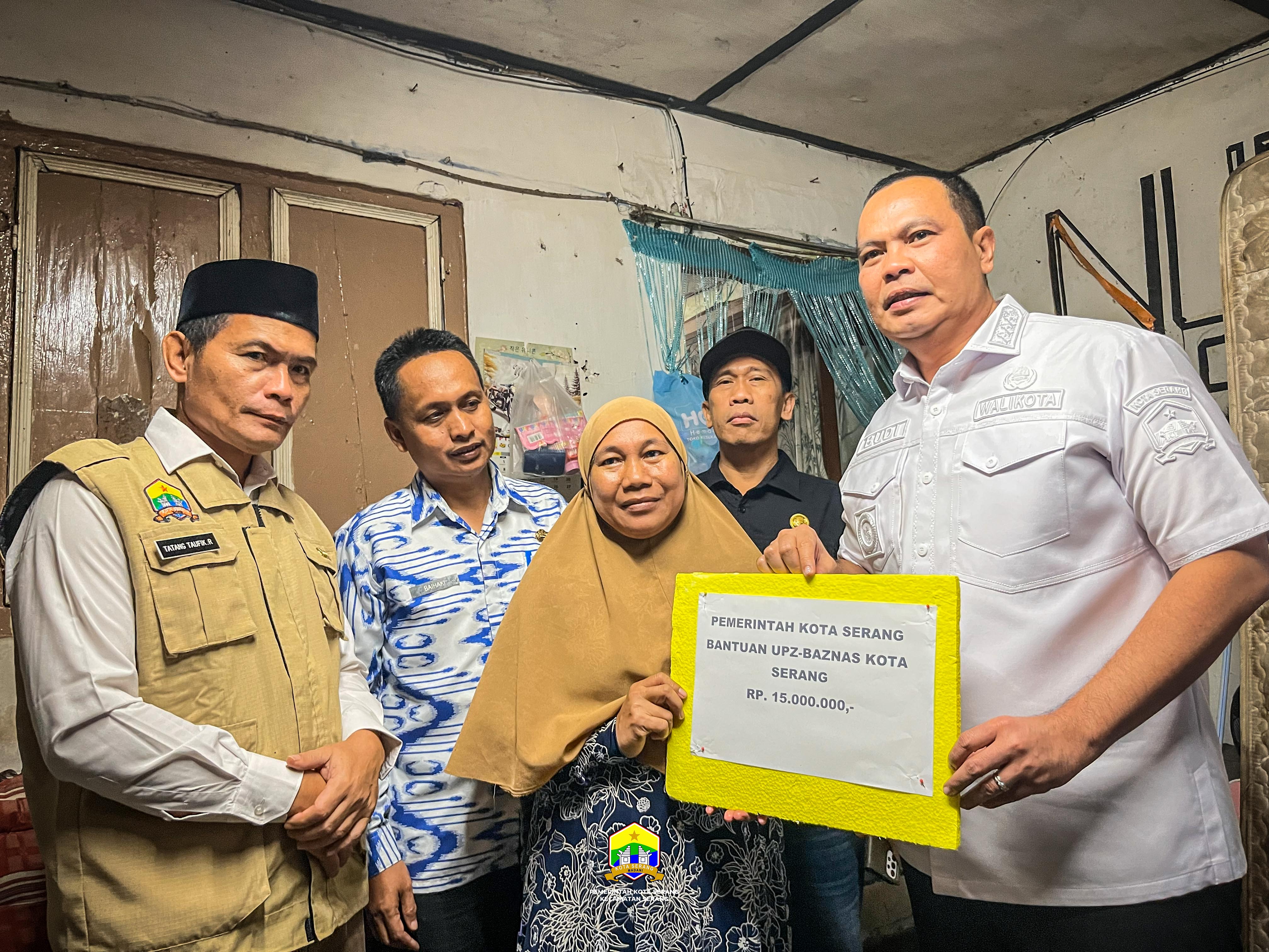 PENDAMPINGAN WALI KOTA SERANG DALAM PEMBERIAN BANTUAN RUMAH ROBOH - JUM'AT, 23 JANUARI 2026