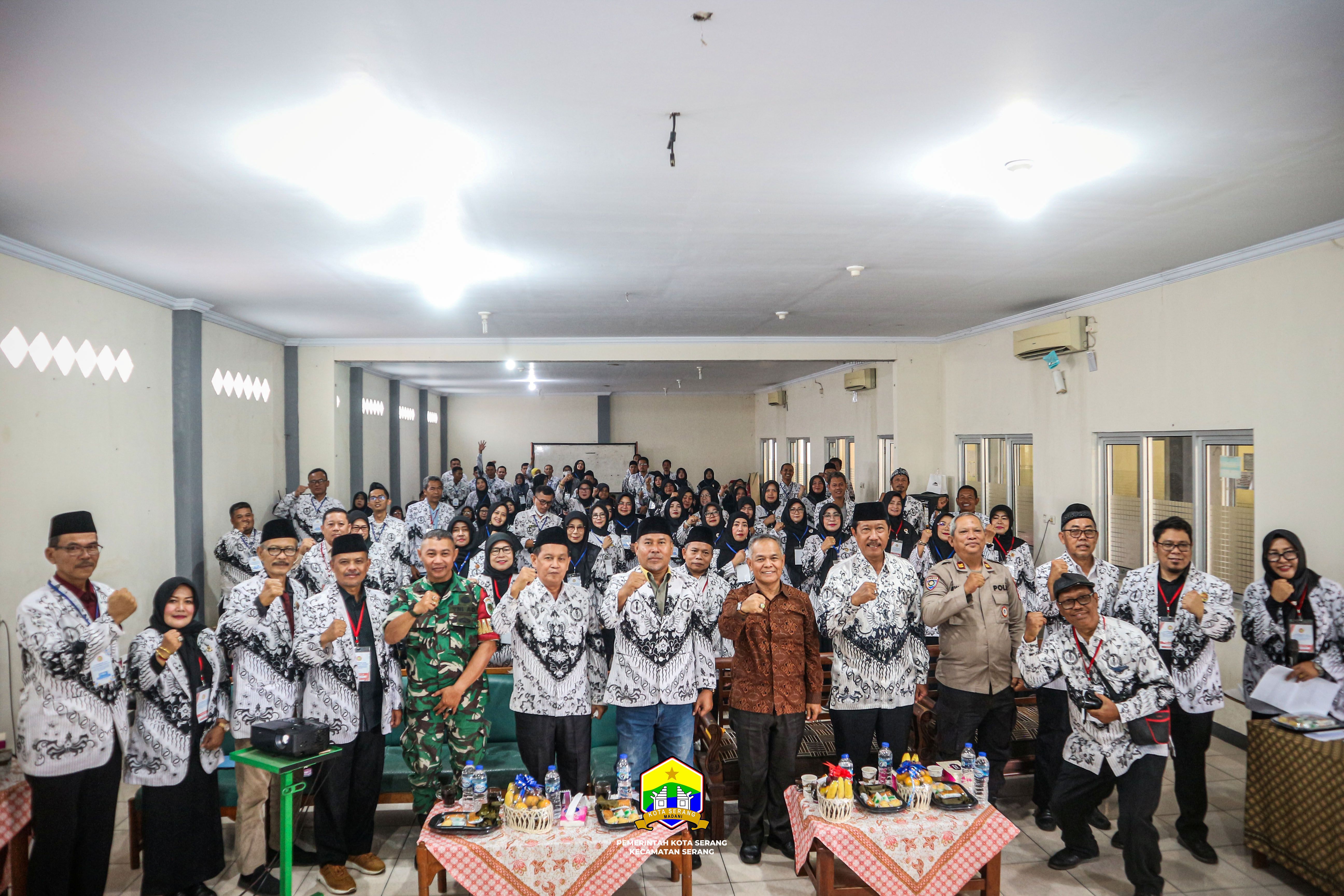 KONFERENSI XXIII PGRI CABANG KECAMATAN SERANG KOTA SERANG TAHUN 2025 "TRANSFORMASI MENUJU INDONESIA EMAS, GURU CERDAS, PENDIDIKAN BERKUALITAS, KECAMATAN SERANG BERINTEGRITAS" - SABTU 09 AGUSTUS 2025