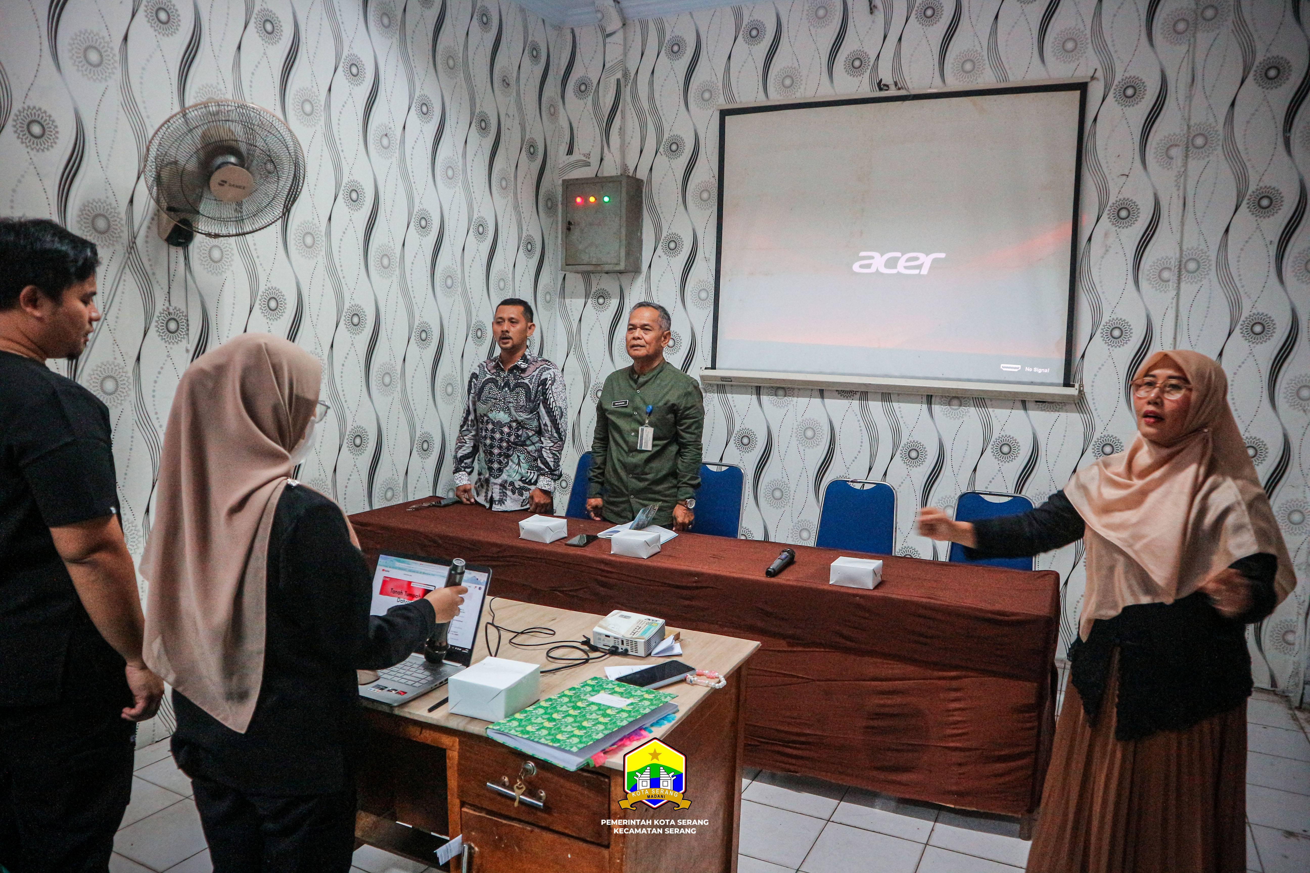 LOKAKARYA MINI LINTAS SEKTORAL TRIWULANAN TAHUN 2025 DI KELURAHAN KOTA BARU - JUMAT, 19 SEPTEMBER 2025